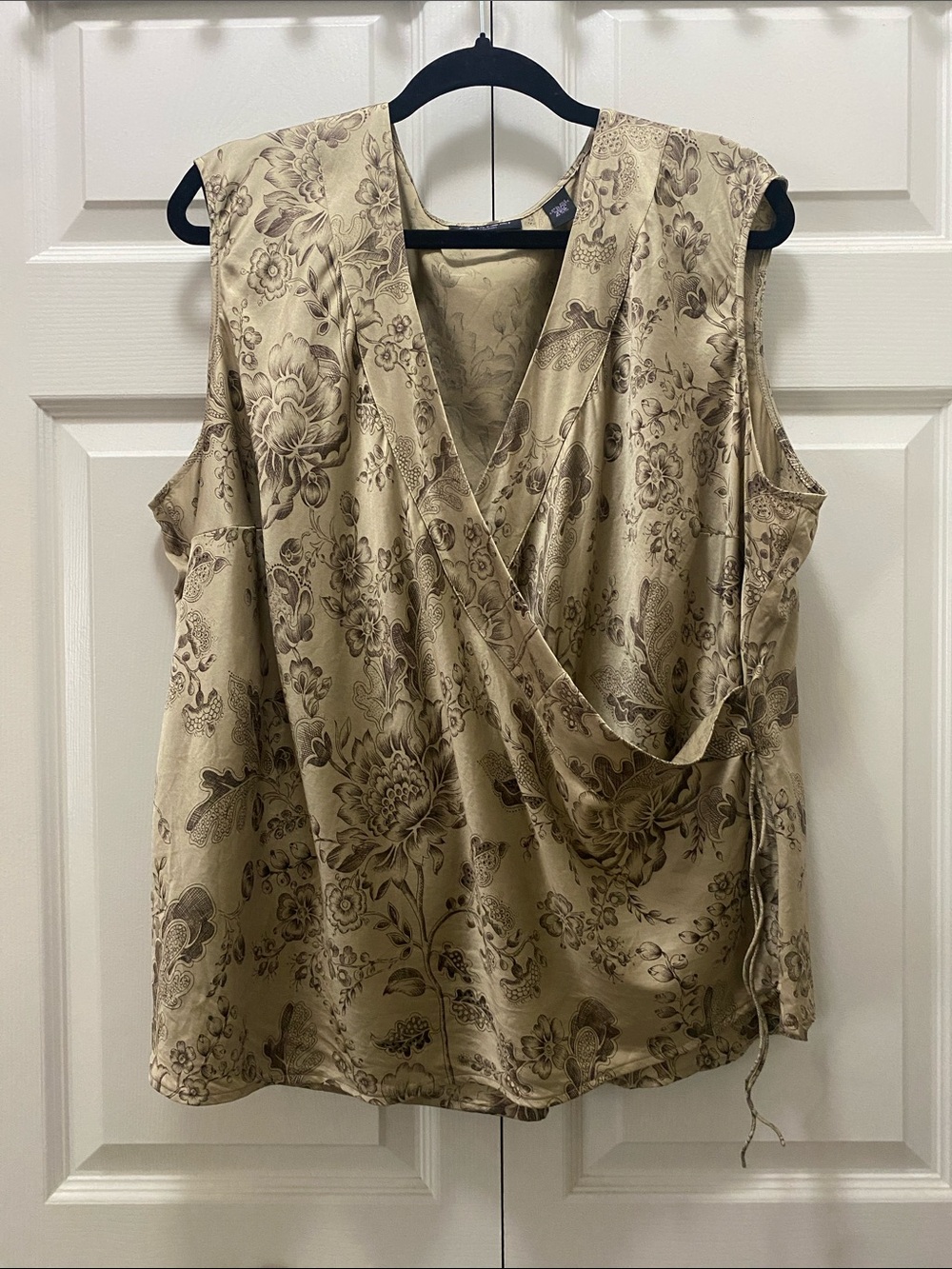 Vintage Context Y2K 95% Silk Sleeveless Floral Faux Wrap Top Size 22W